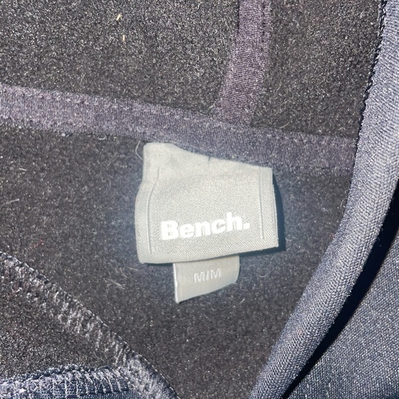 Men’s BENCH hoodie size Medium. - Picture 2 of 2